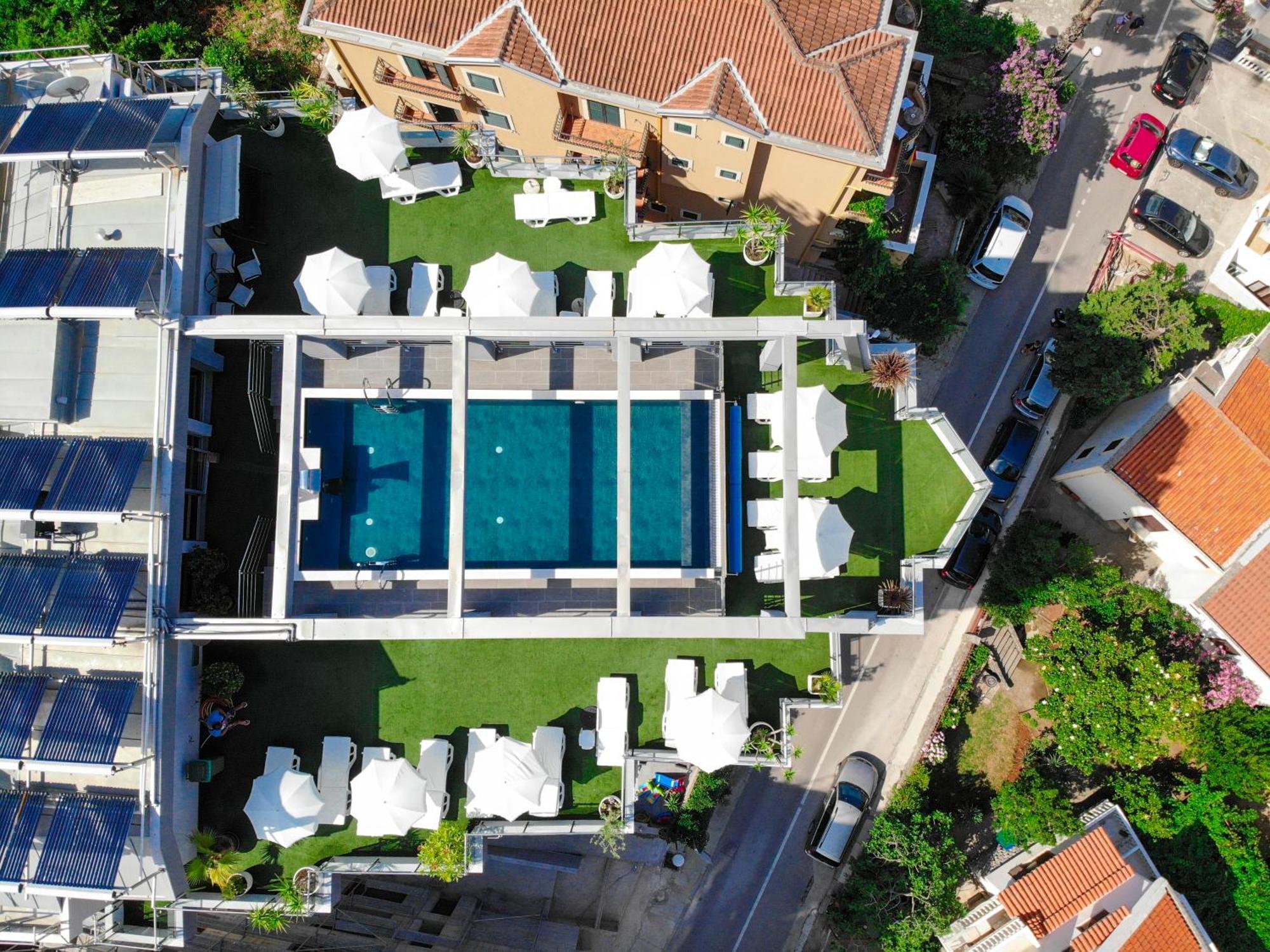 Hotel La Mer Budva Ngoại thất bức ảnh