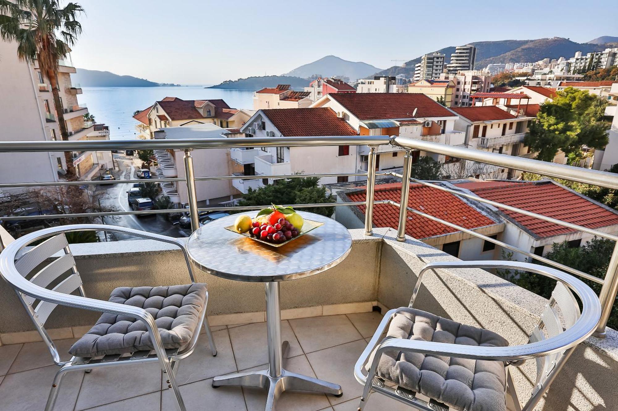 Hotel La Mer Budva Ngoại thất bức ảnh