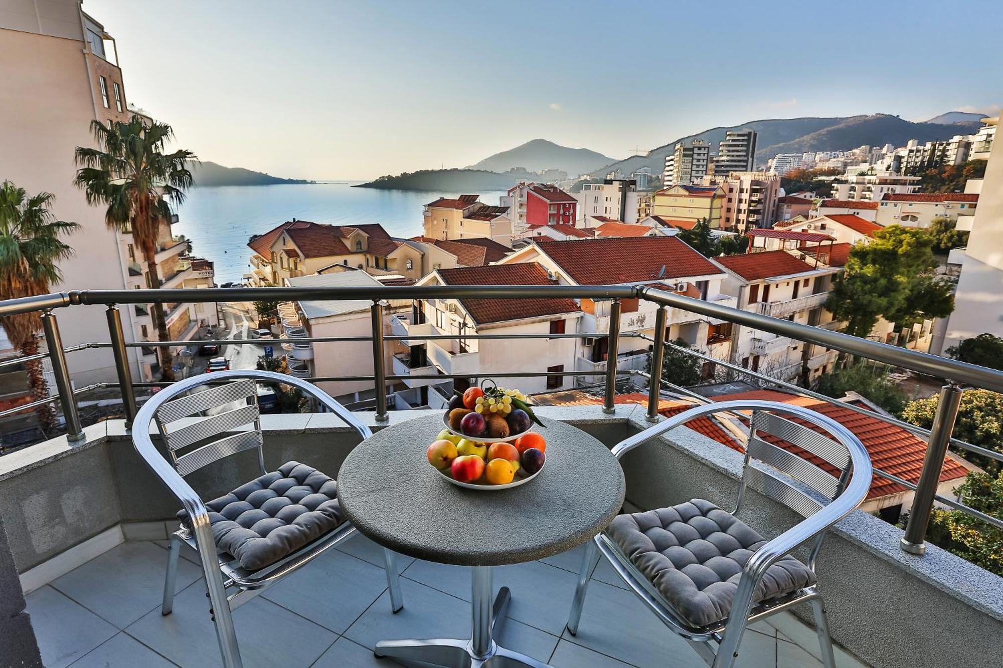 Hotel La Mer Budva Ngoại thất bức ảnh