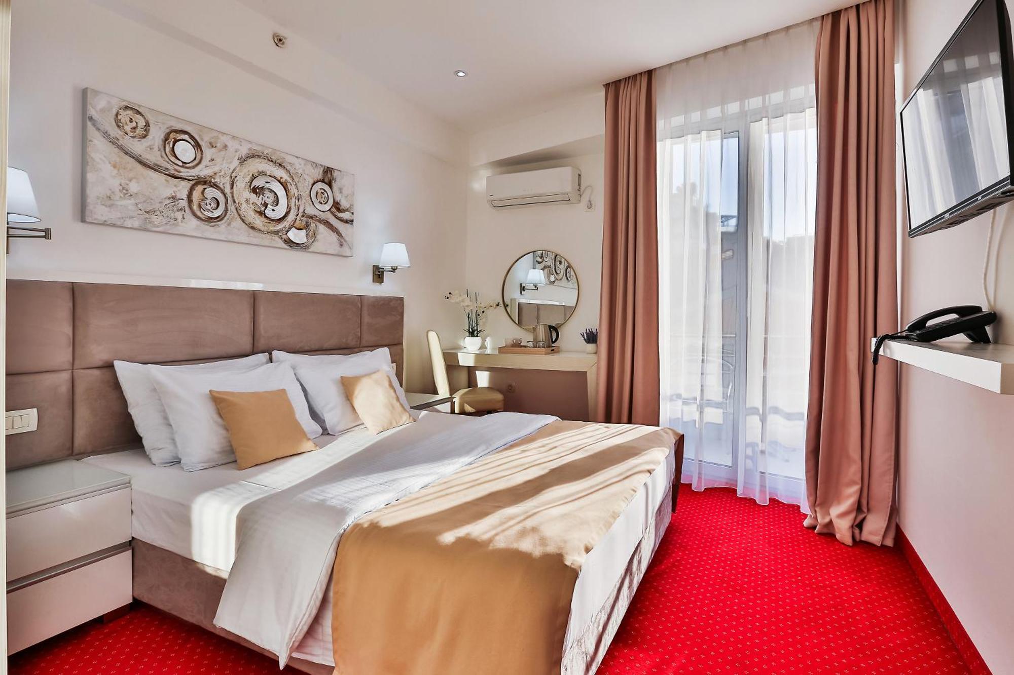 Hotel La Mer Budva Ngoại thất bức ảnh